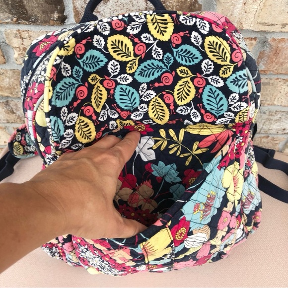 Vera Bradley Retired Multi Color Floral Quilt Medium Backpack - Picture 2 of 16